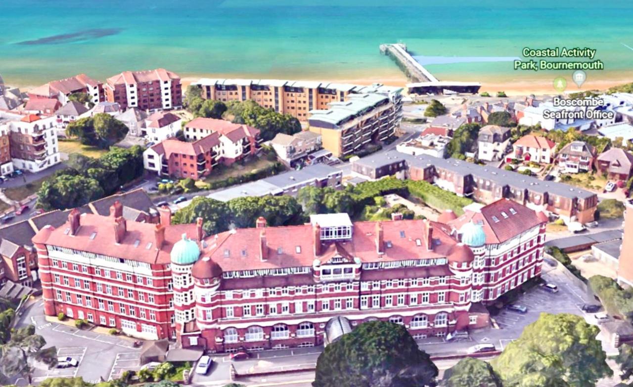 Sea View Family Stay By Beach Gym & Parking Bournemouth Exteriör bild